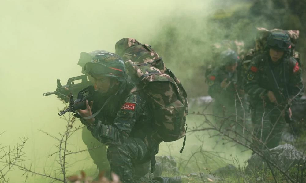 Η Κίνα ετοιμάζει στρατιές ρομπότ για τους πολέμους του μέλλοντος